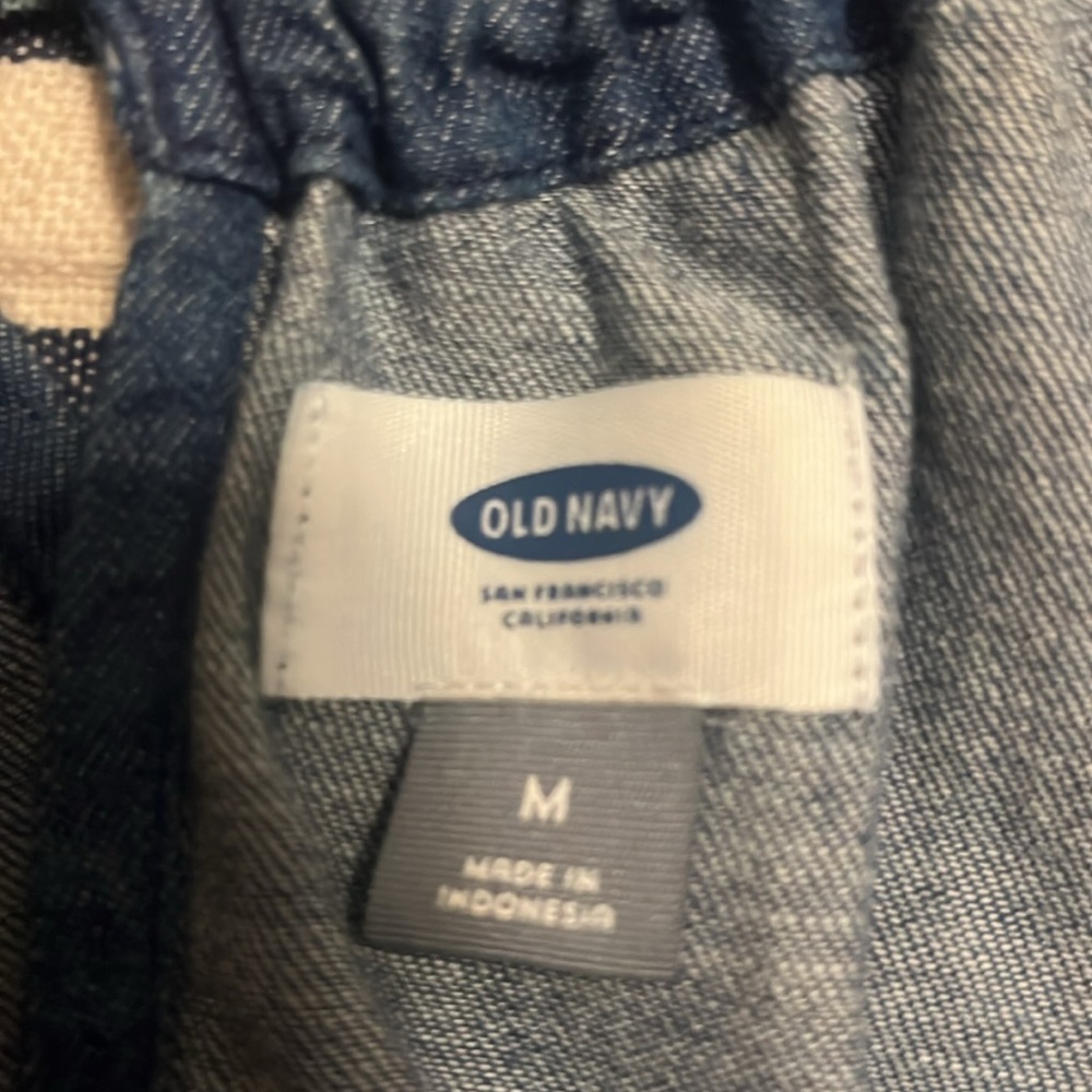 Old Navy halter denim dress. Size medium. - Picture 6 of 6